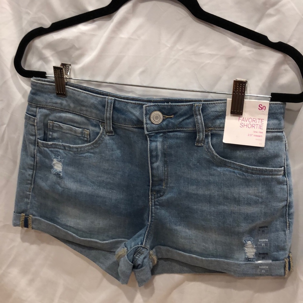 NWT SO low-rise shortie shorts - Picture 4 of 6